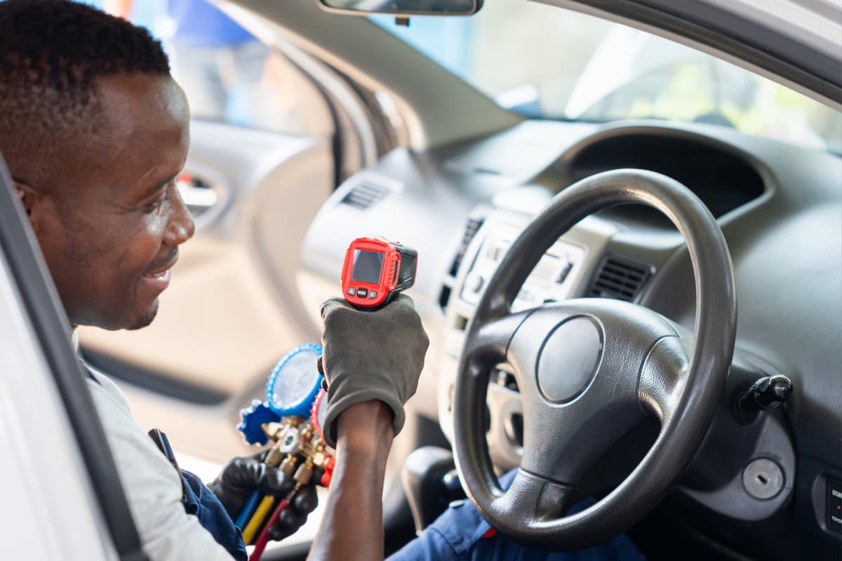 Leckerkennungsprozess in Dienstleistungen